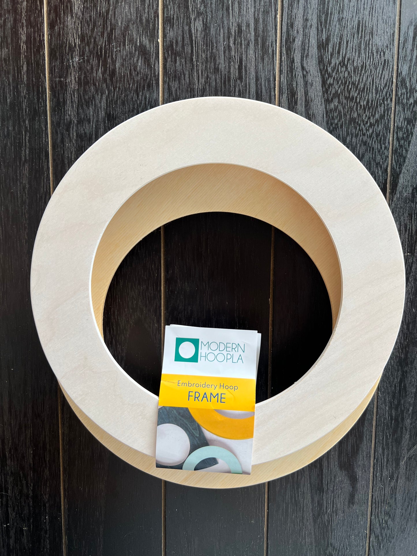 Modern Hoopla Circle Frames for a 6" Hoop