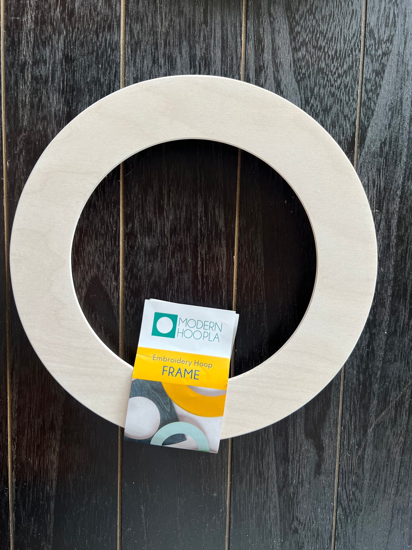 Modern Hoopla Circle Frames for a 6" Hoop